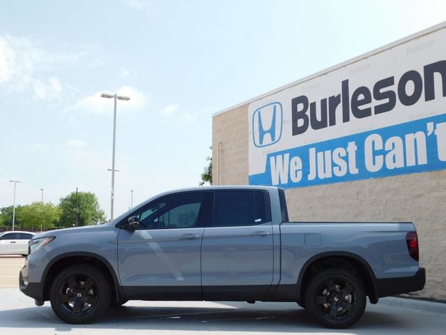 New 2026 Honda Ridgeline Black Edition image 7