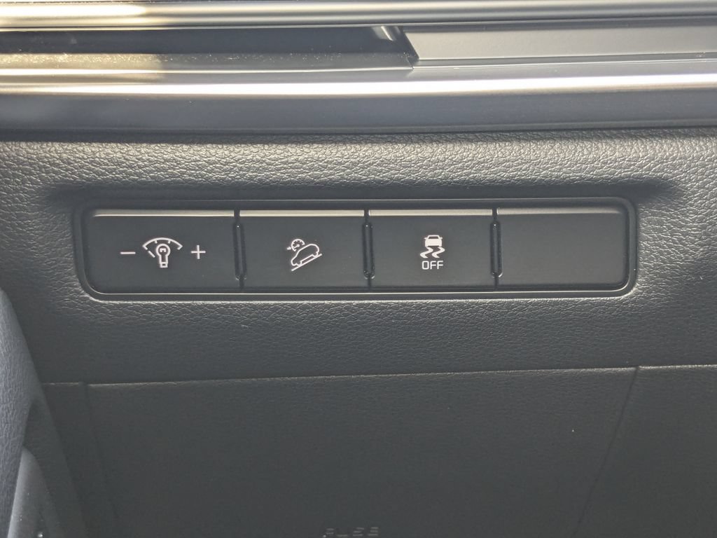 Used 2024 Kia Telluride S w/ S Sunroof Package FWD image 39