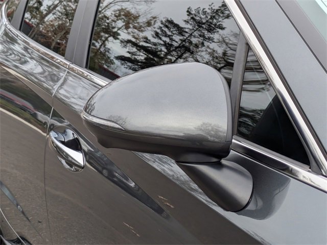 Used 2022 Hyundai Sonata Limited w/ Preferred Accessory Package image 11