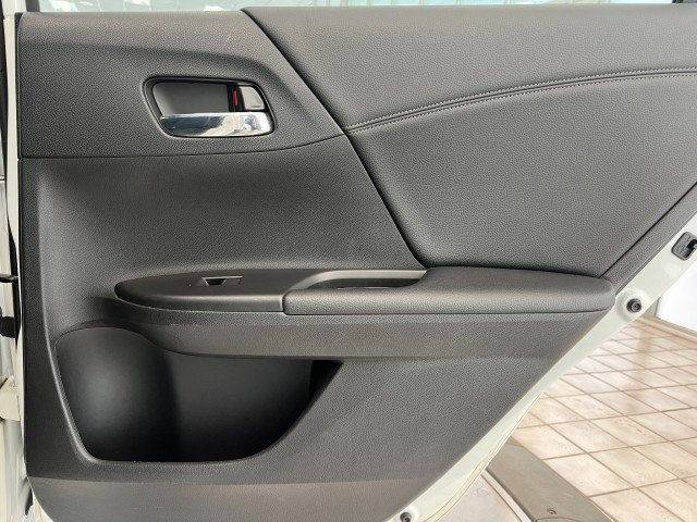 Used 2014 Honda Accord Sport image 37