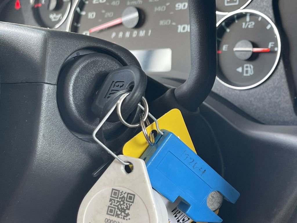 New 2025 GMC Savana 2500 Extended w/ Driver Convenience Package image 17