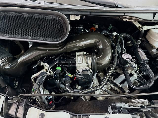 Used 2024 Ford Transit 350 XLT image 27