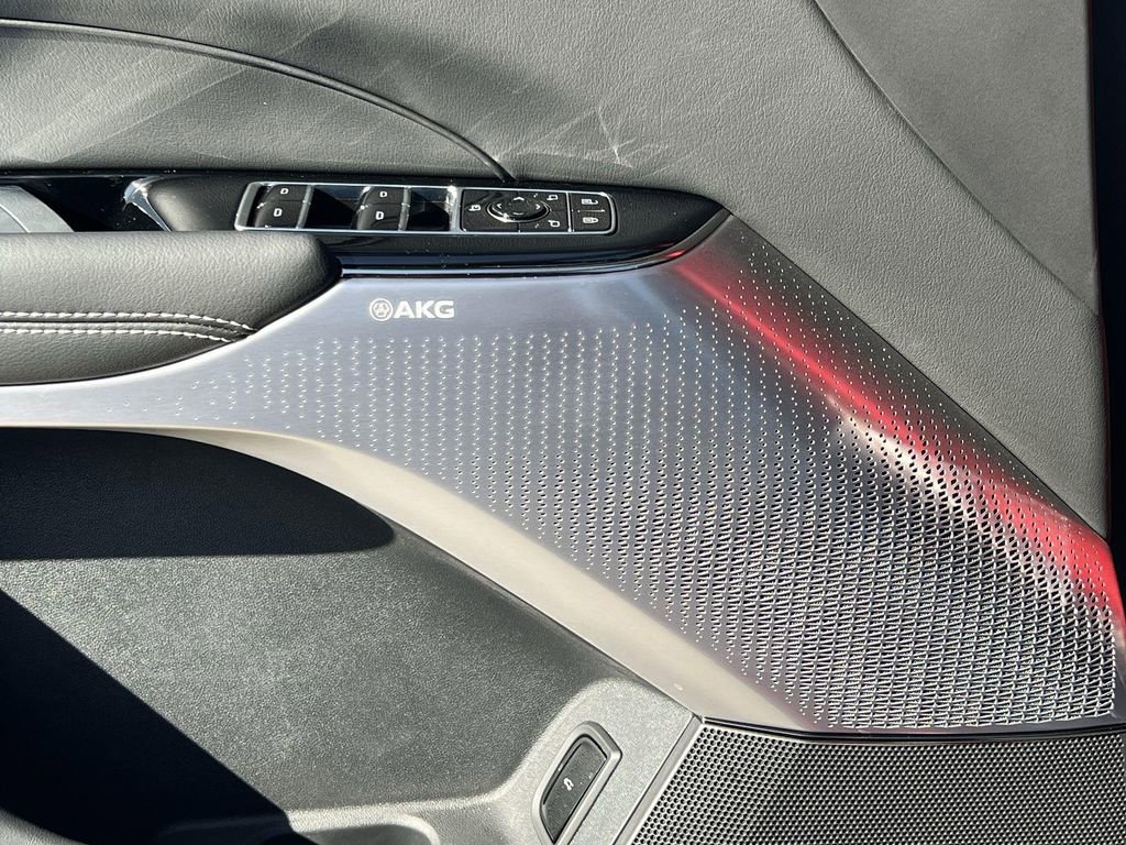 New 2026 Cadillac Lyriq V image 23