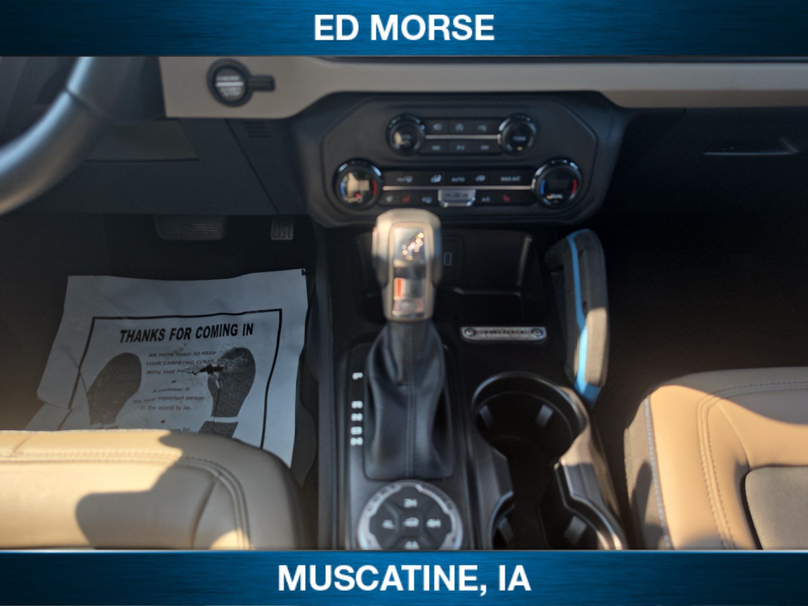 Used 2023 Ford Bronco Wildtrak AWD/4WD image 11