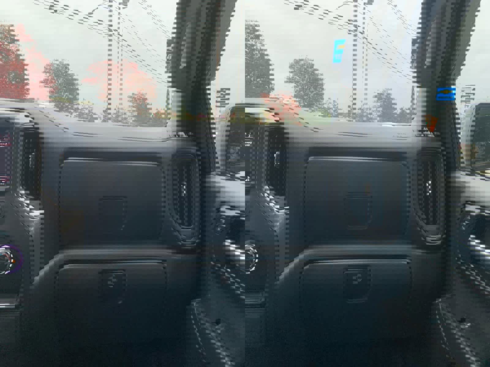 Certified 2022 Chevrolet Silverado 1500 W/T w/ WT Value Package image 17