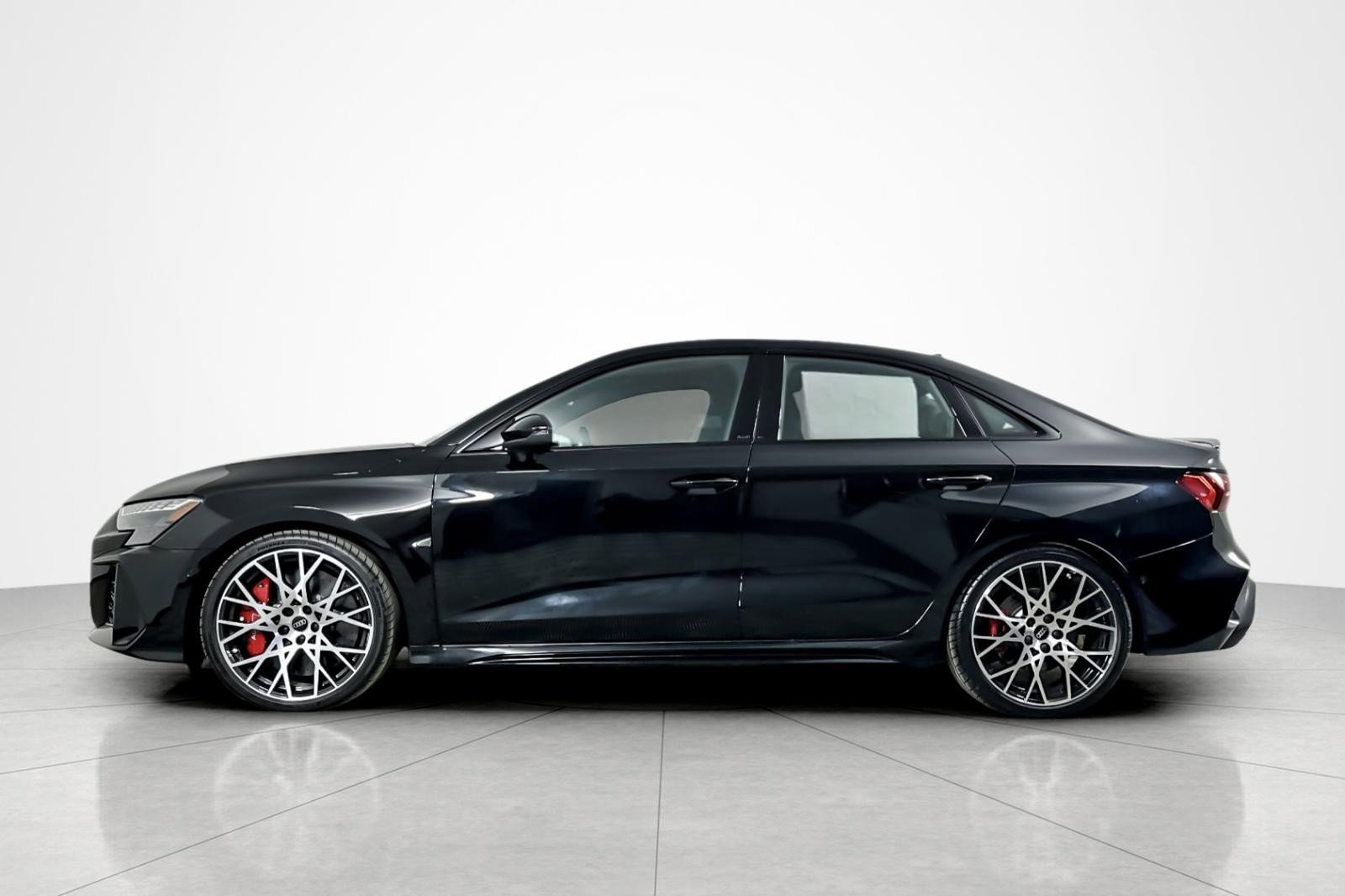 New 2026 Audi RS 3 image 3