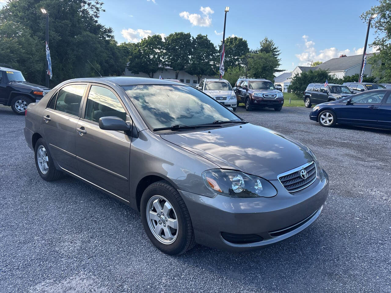 Used 2005 Toyota Corolla LE FWD image 4