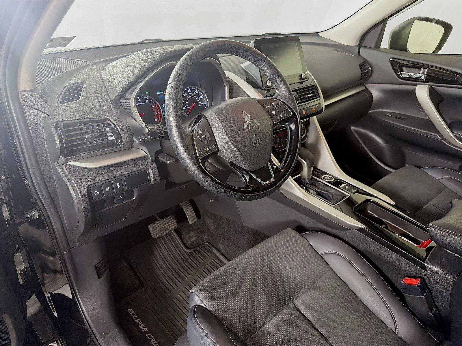 Used 2025 Mitsubishi Eclipse Cross SE AWD/4WD image 15