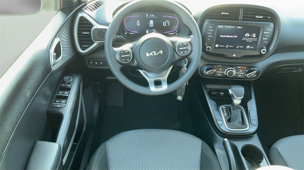 Used 2024 Kia Soul LX w/ Option Group 015 image 13