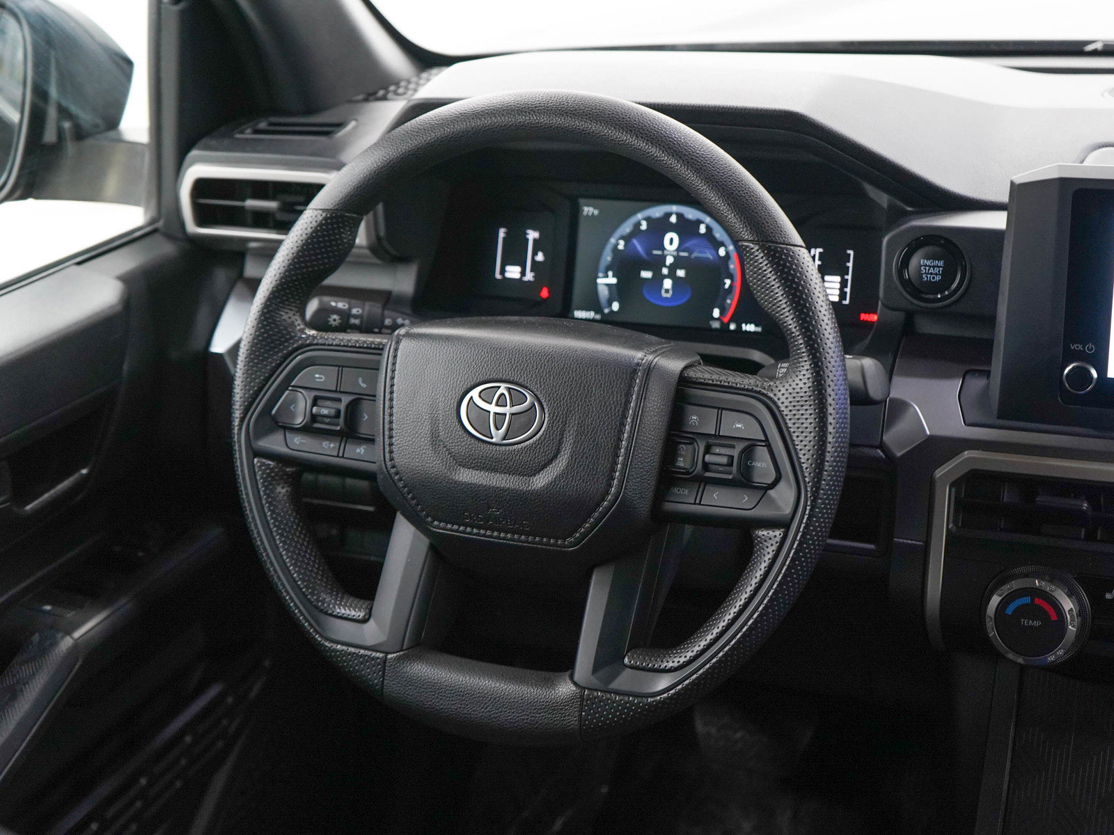 Used 2025 Toyota Tacoma SR5 AWD/4WD image 14