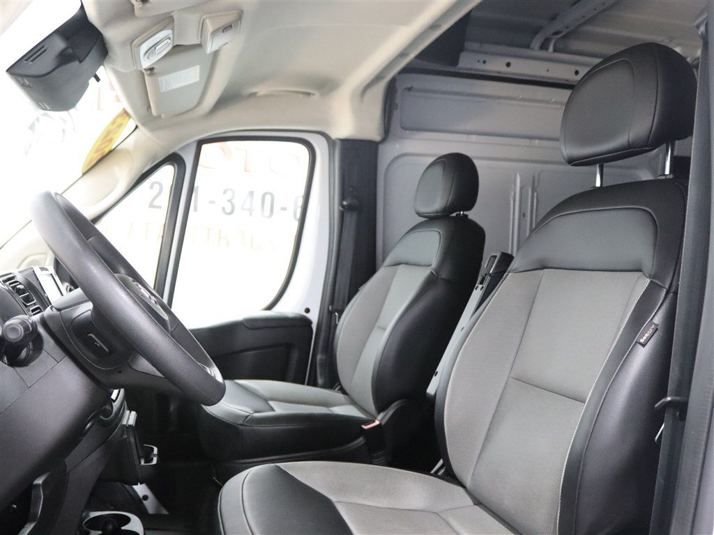 Used 2023 RAM ProMaster 2500 FWD image 12