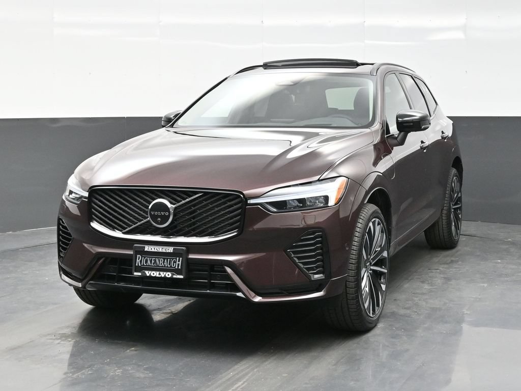 New 2026 Volvo XC60 T8 Ultra w/ Climate Package AWD/4WD image 2