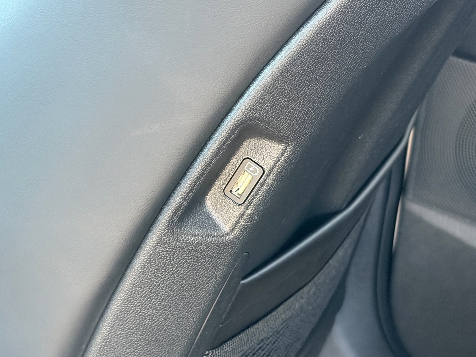 Certified 2023 Kia Sorento EX image 14