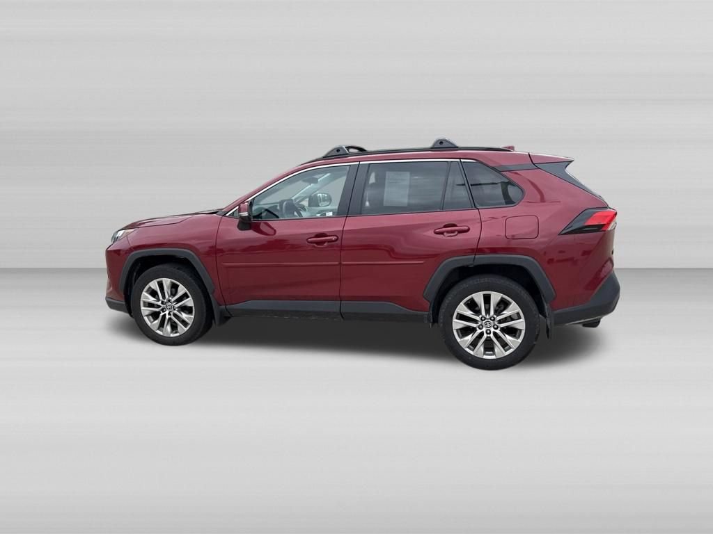 Used 2023 Toyota RAV4 XLE Premium AWD/4WD image 10