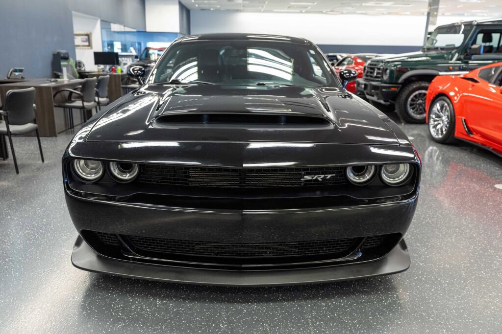 Used 2018 Dodge Challenger SRT Demon image 2