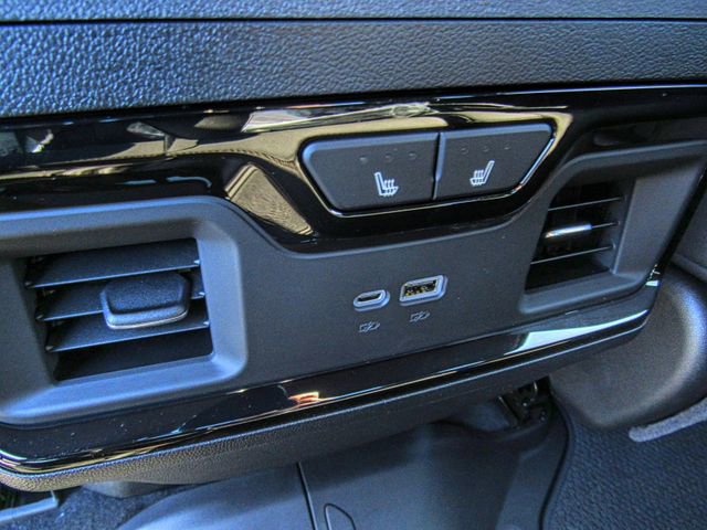 New 2026 GMC Sierra 2500 AT4 w/ AT4 Premium Plus Package image 19