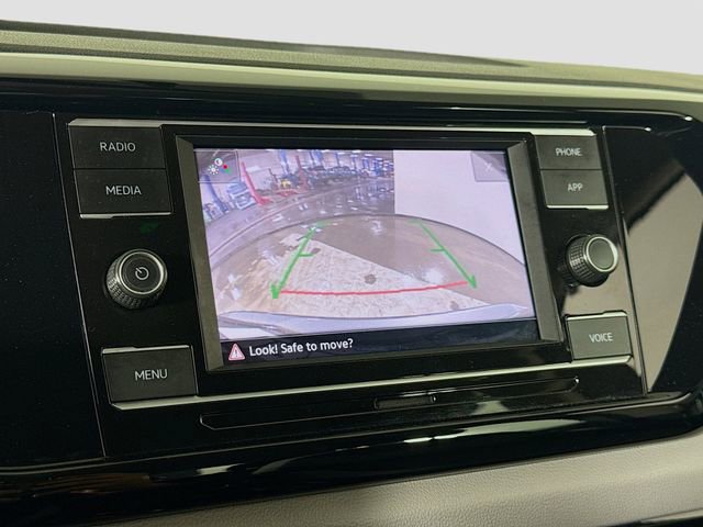 Used 2022 Volkswagen Taos S image 13