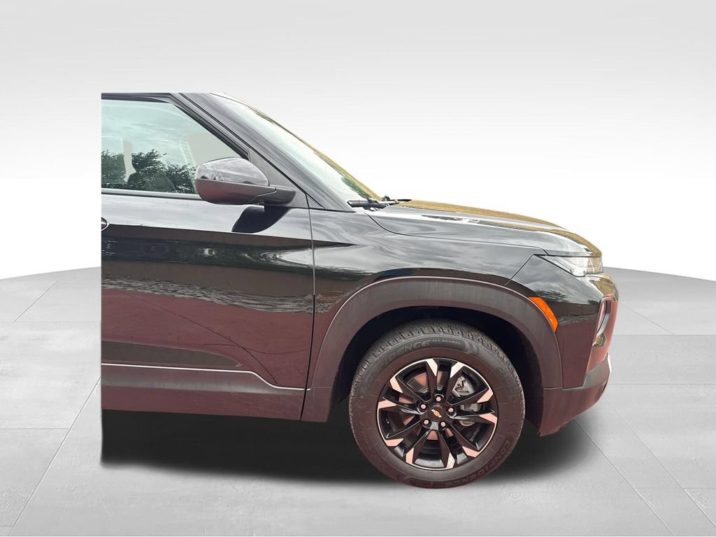 Used 2023 Chevrolet TrailBlazer LT AWD/4WD image 37
