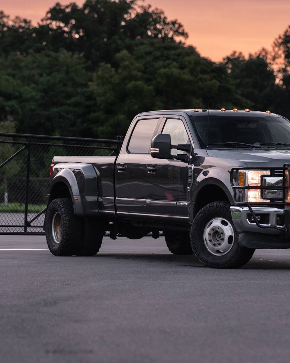 Used 2017 Ford F350 Lariat w/ FX4 Off-Road Package AWD/4WD image 7