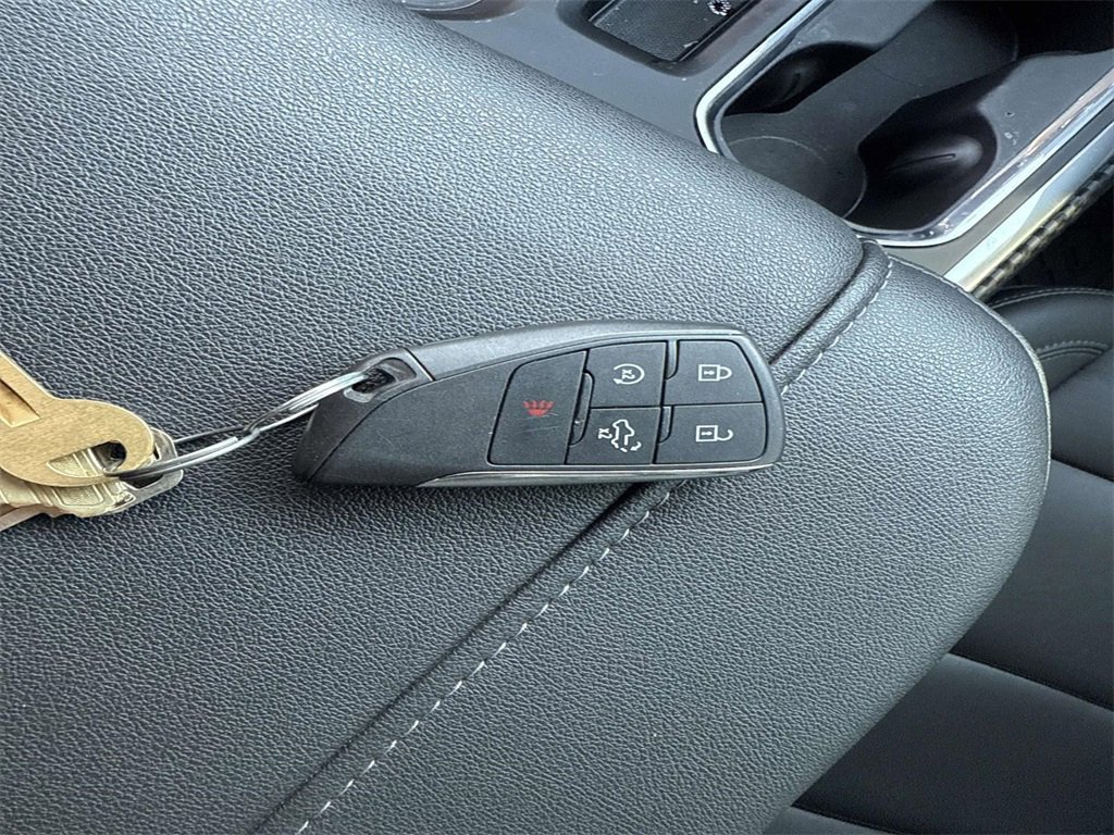 Used 2024 Chevrolet Silverado 1500 LT Trail Boss w/ LT Trail Boss Premium Package image 35