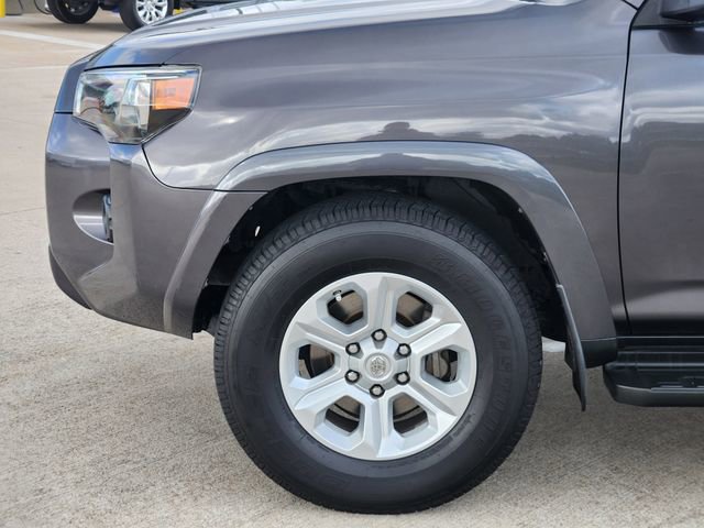 Used 2018 Toyota 4Runner SR5 image 8