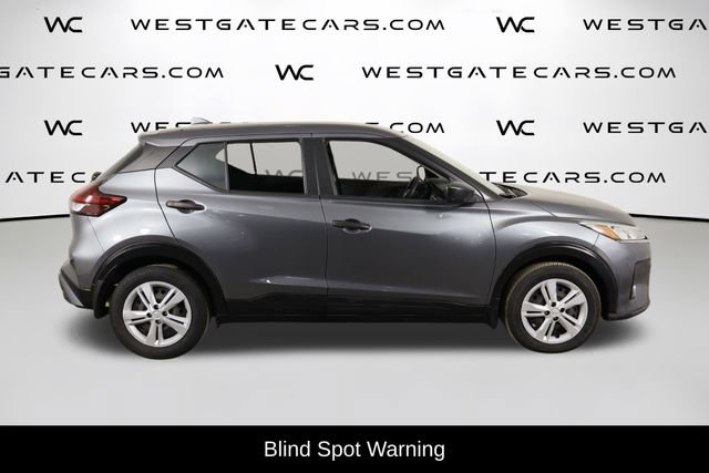 Used 2021 Nissan Kicks S image 5