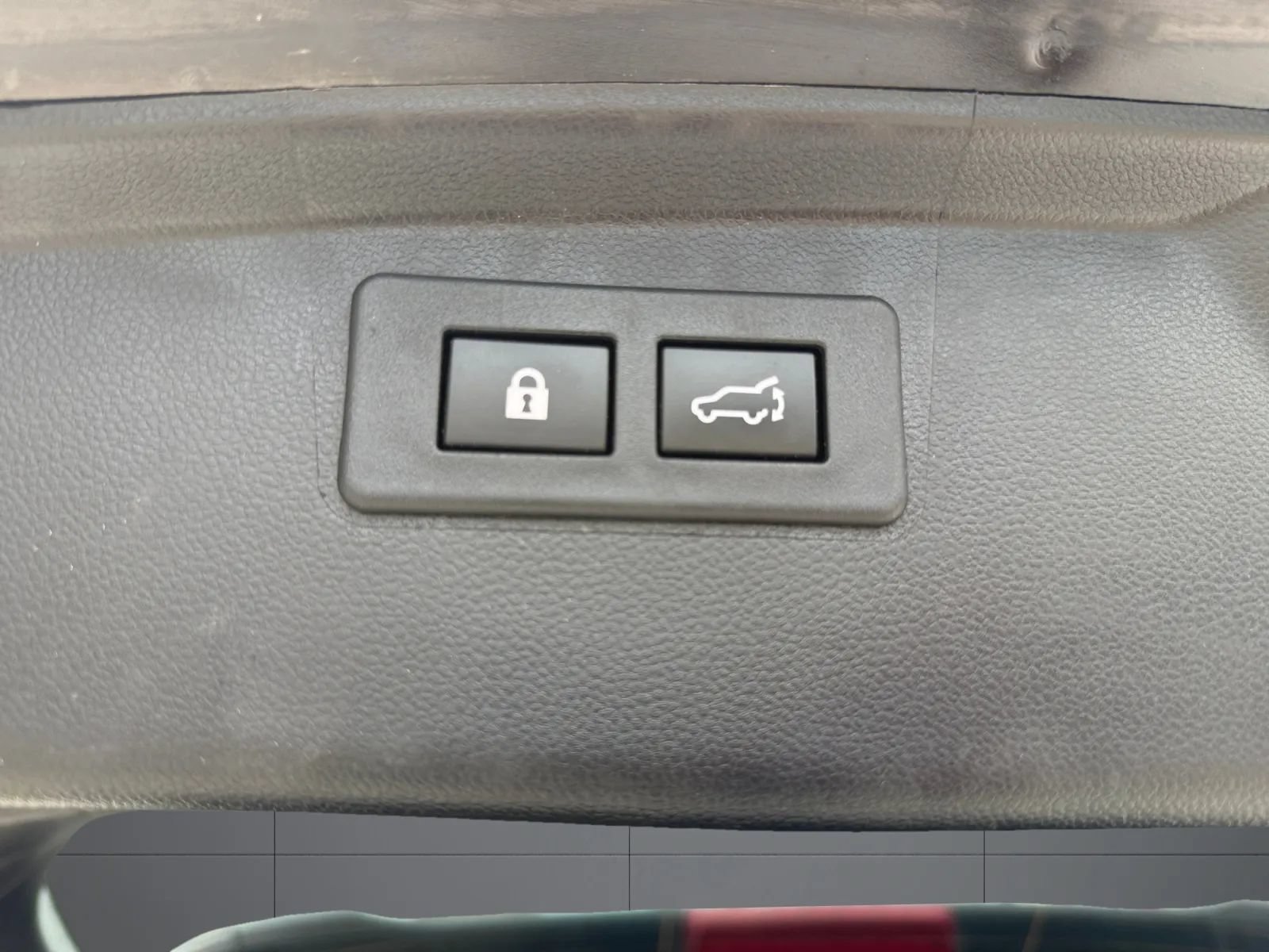 Used 2024 Subaru Outback Premium AWD/4WD image 10