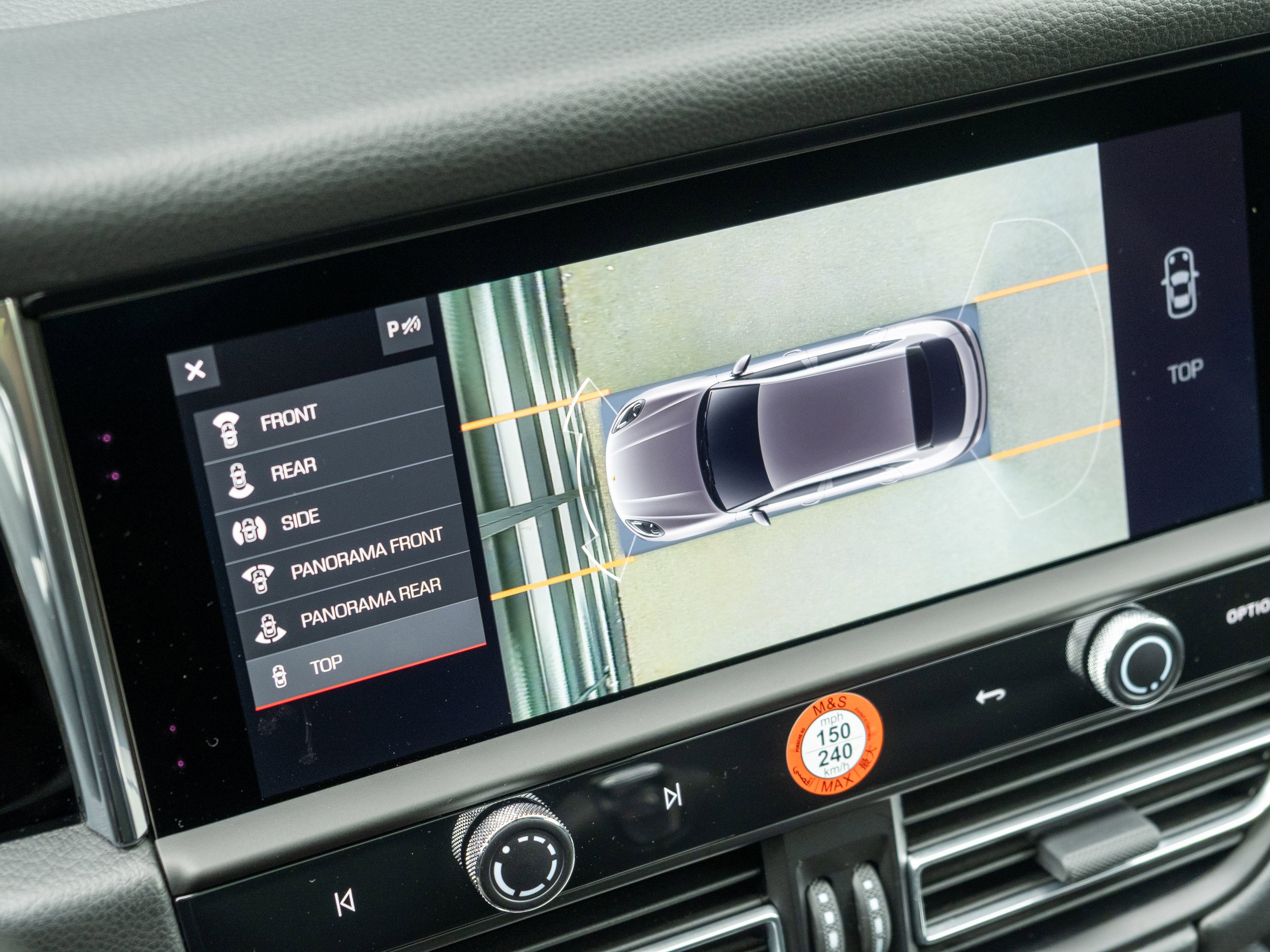 Certified 2026 Porsche Macan AWD/4WD image 30