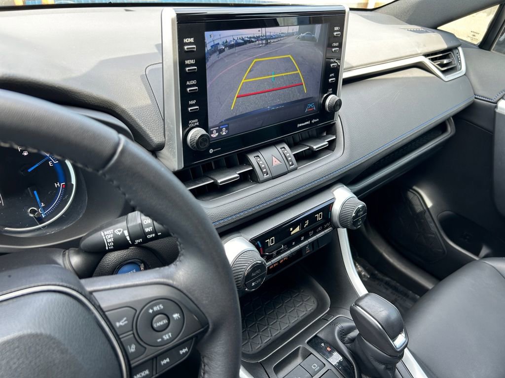 Used 2022 Toyota RAV4 XSE image 19