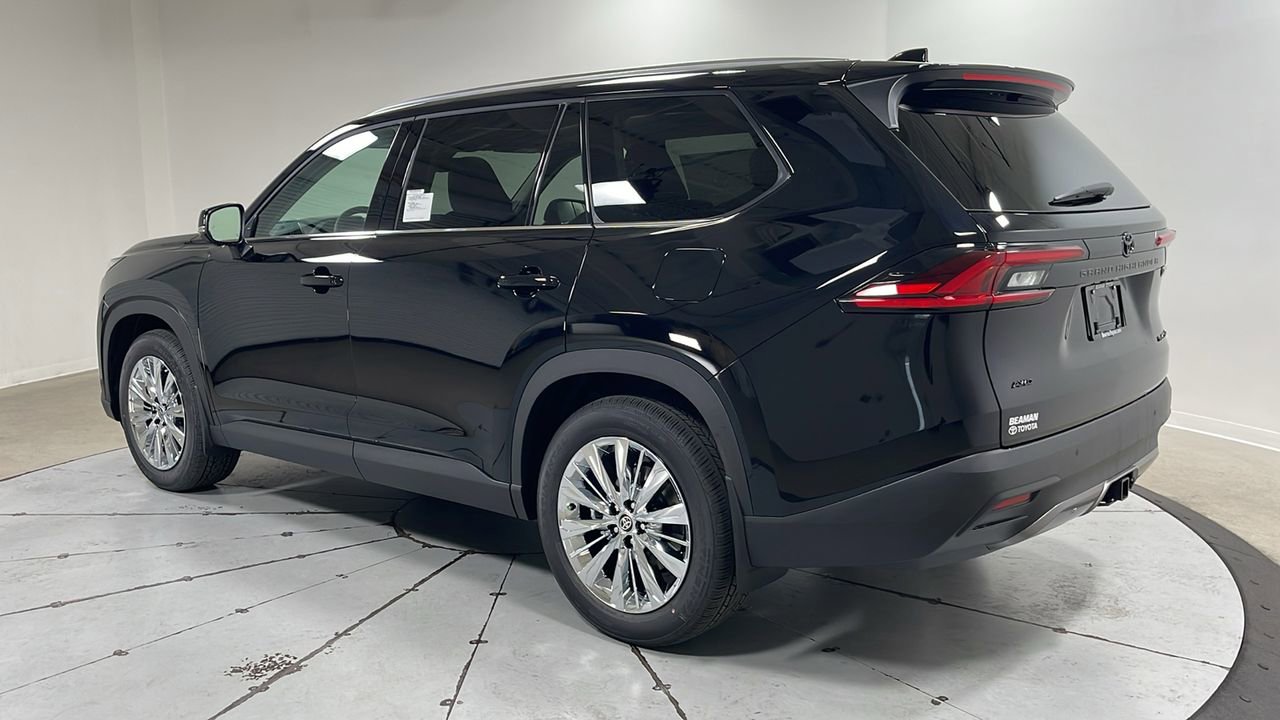 New 2025 Toyota Grand Highlander Platinum image 7