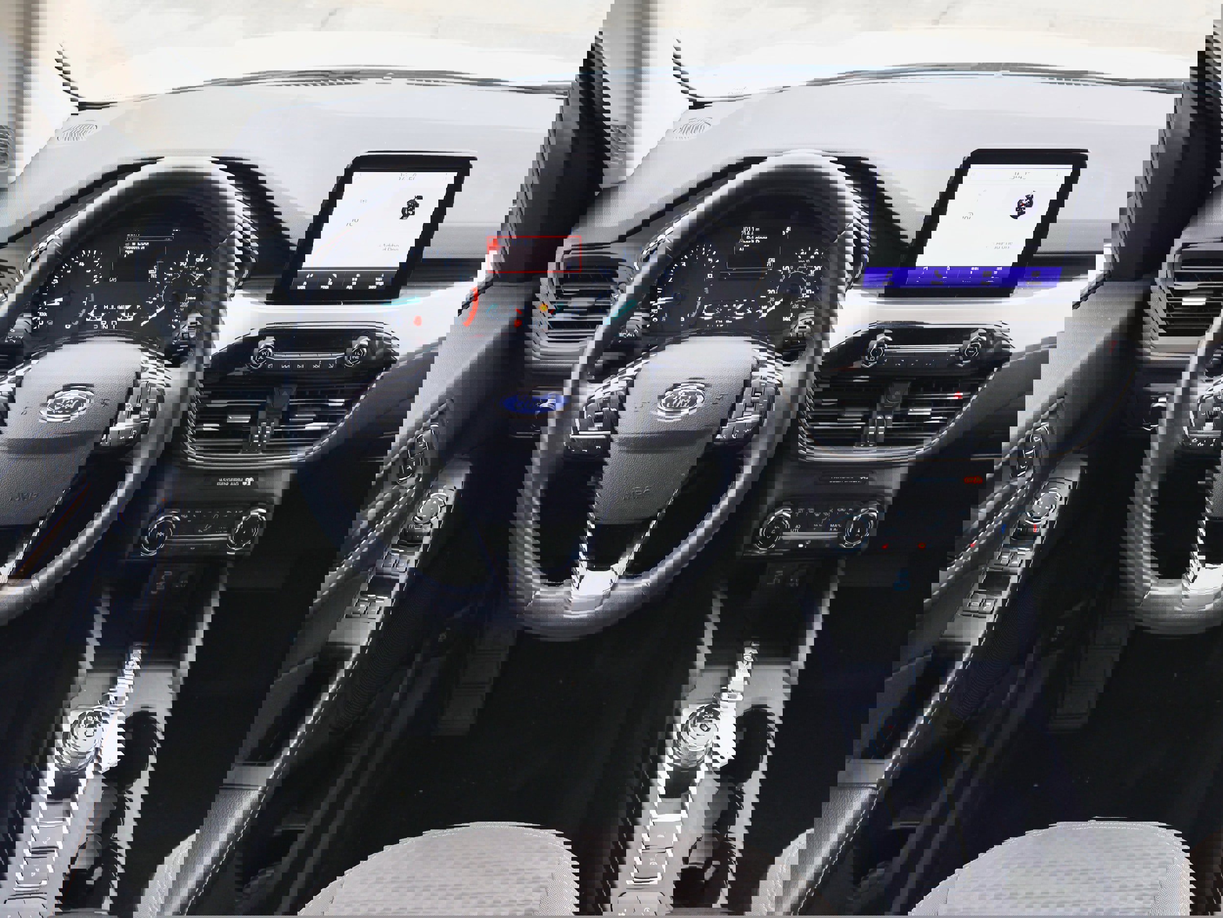 Used 2022 Ford Escape SE w/ Cold Weather Package image 16