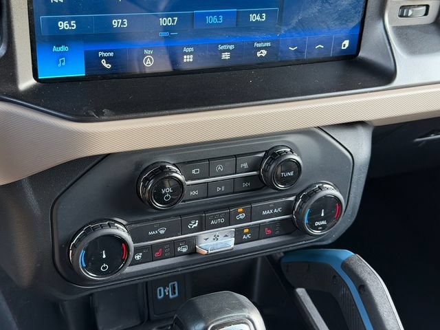 Used 2022 Ford Bronco Wildtrak AWD/4WD image 19
