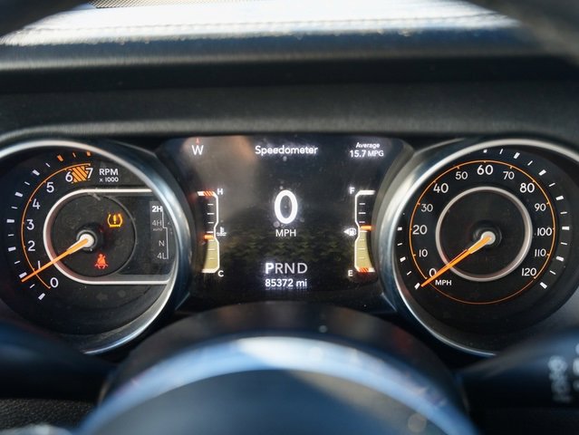 Used 2020 Jeep Wrangler Unlimited Sahara image 14