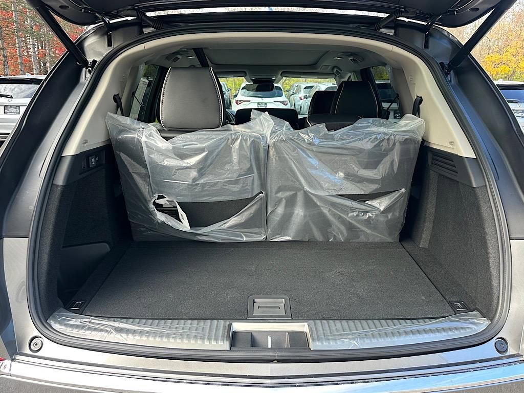 New 2026 Acura MDX w/ Advance Package image 7