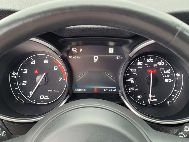 Used 2022 Alfa Romeo Stelvio Ti w/ Active Assist Plus Package image 22