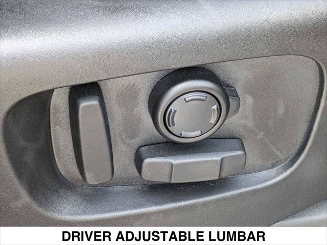 Used 2023 Land Rover Discovery HSE R-Dynamic AWD/4WD image 32