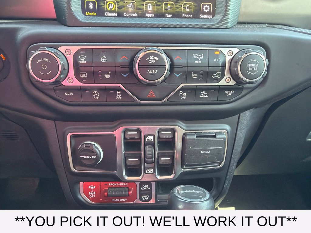 Used 2021 Jeep Gladiator Rubicon AWD/4WD image 13