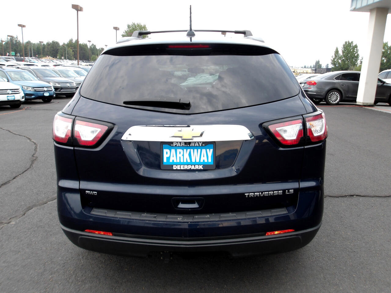 Used 2016 Chevrolet Traverse LS image 4