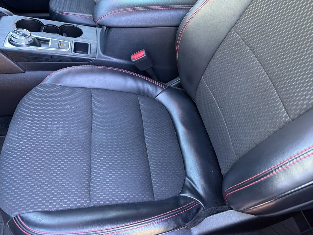 Used 2023 Ford Escape ST-Line Elite AWD/4WD image 26