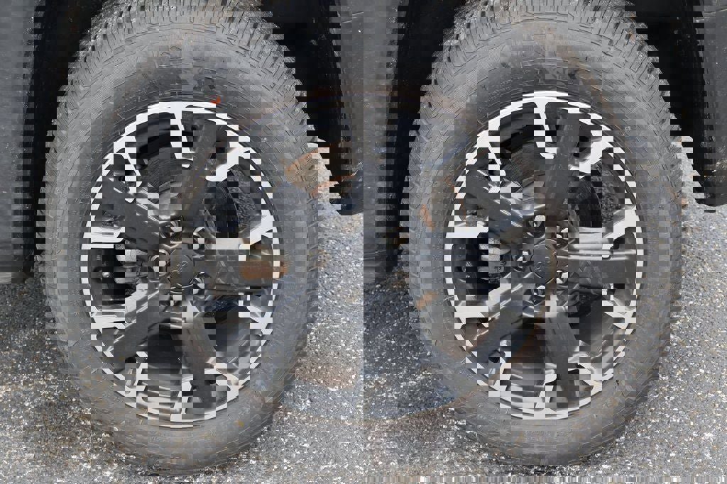 Used 2023 Jeep Renegade Trailhawk image 7