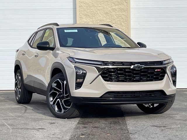New 2026 Chevrolet Trax RS w/ Sunroof Package video 2