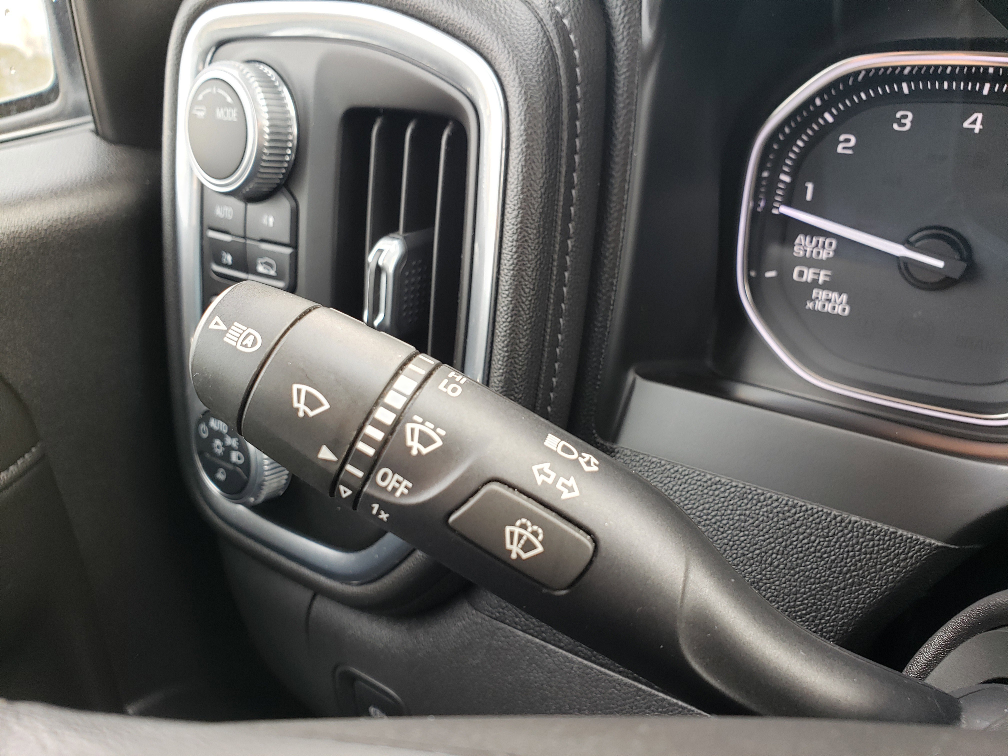 Used 2020 GMC Sierra 1500 SLT w/ SLT Premium Plus Package image 16