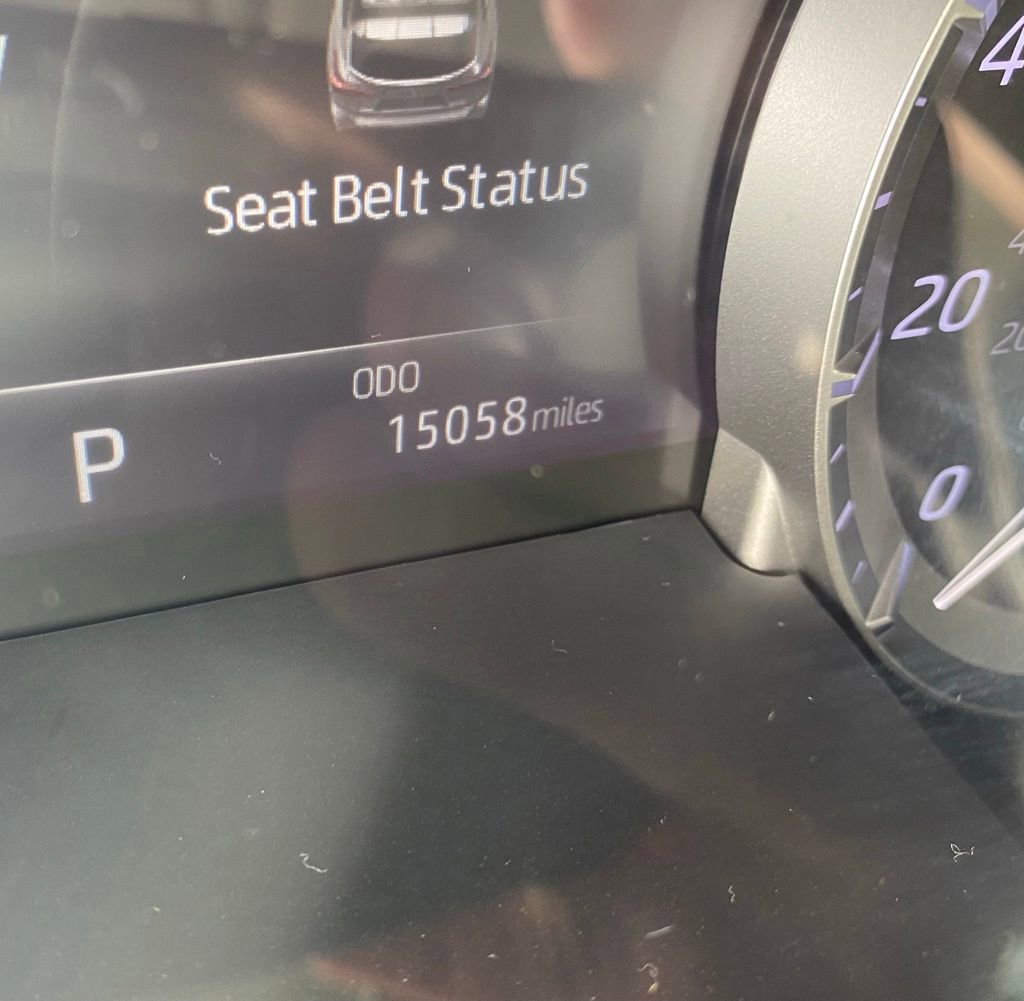 Used 2022 Toyota Highlander XLE FWD image 5