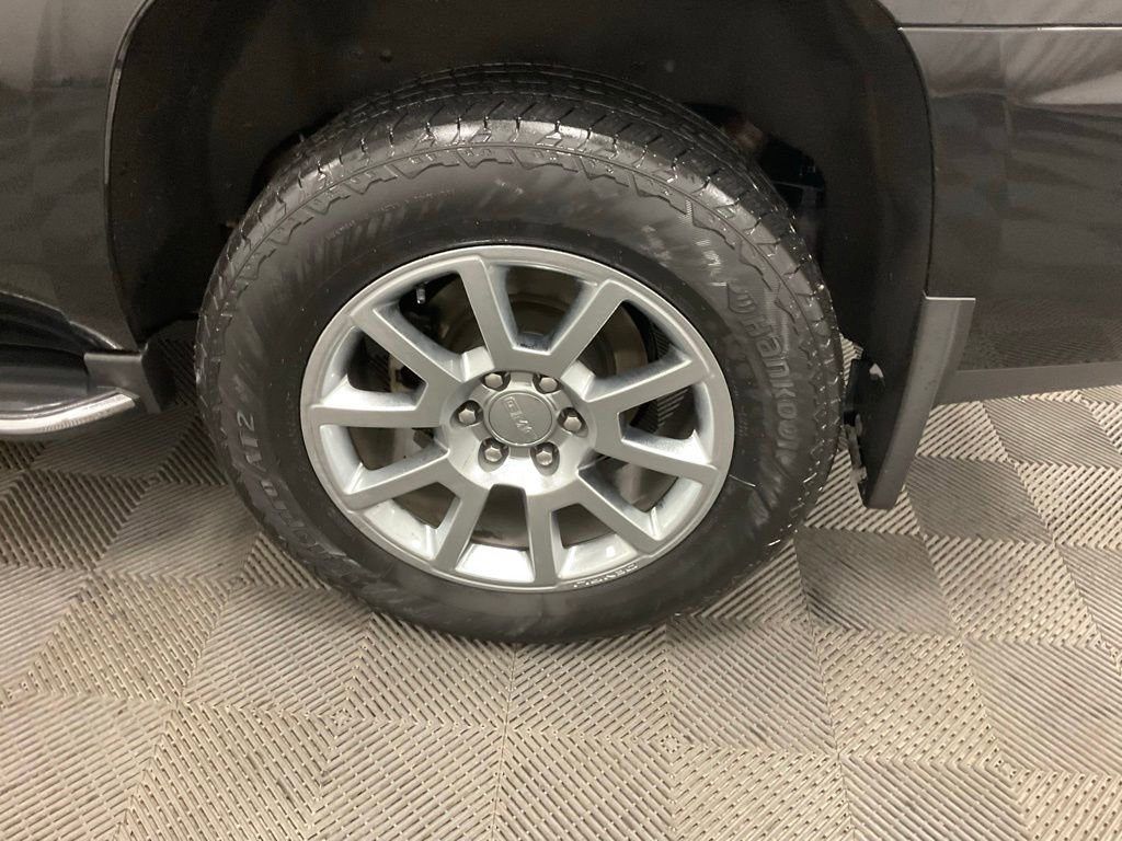 Used 2020 GMC Yukon Denali image 12