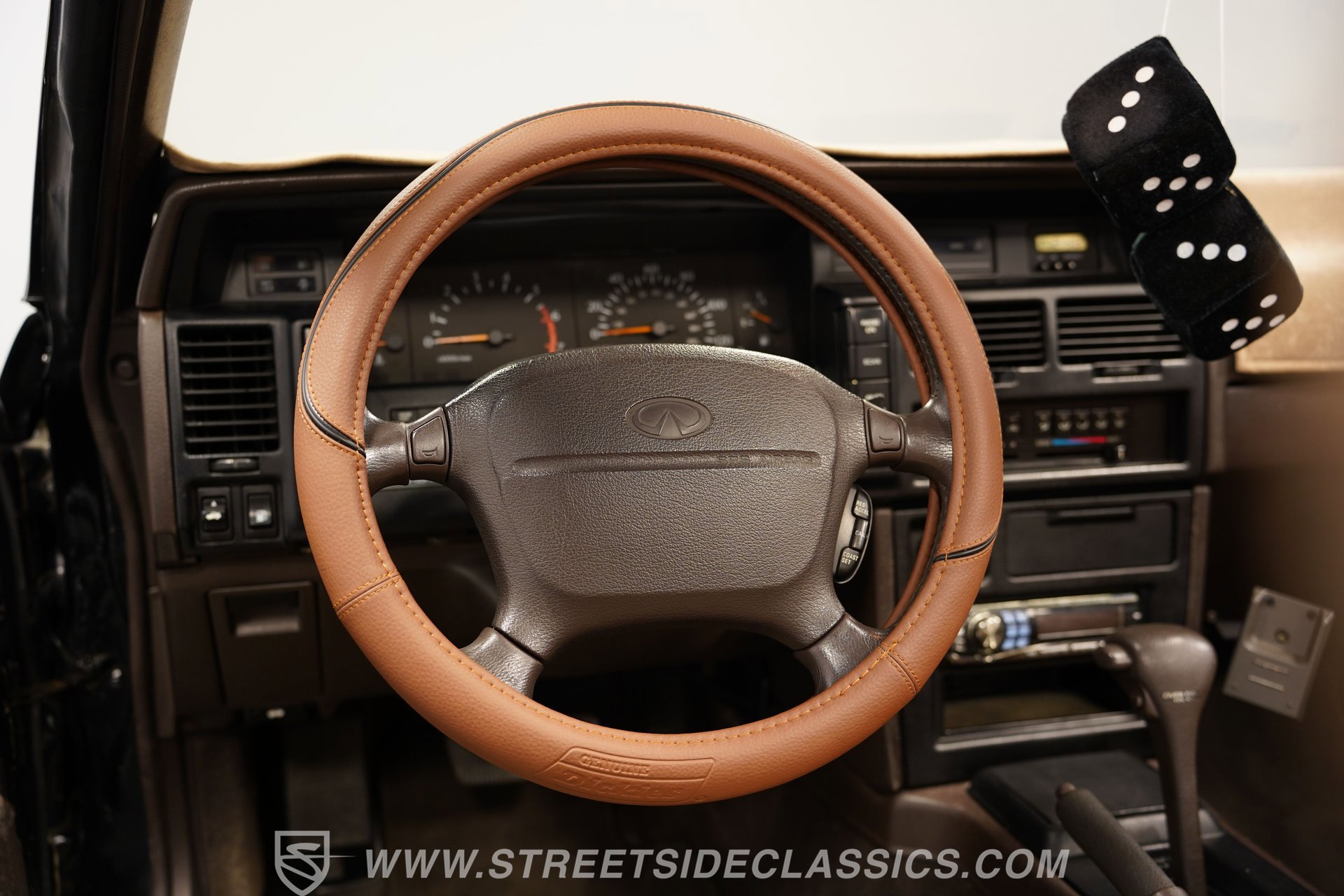 Used 1991 INFINITI M30 Convertible image 39