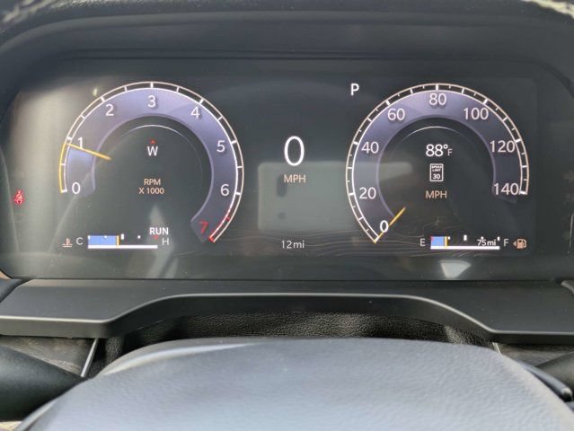 New 2026 Jeep Grand Cherokee L Limited w/ Luxury Tech Group II AWD/4WD image 30