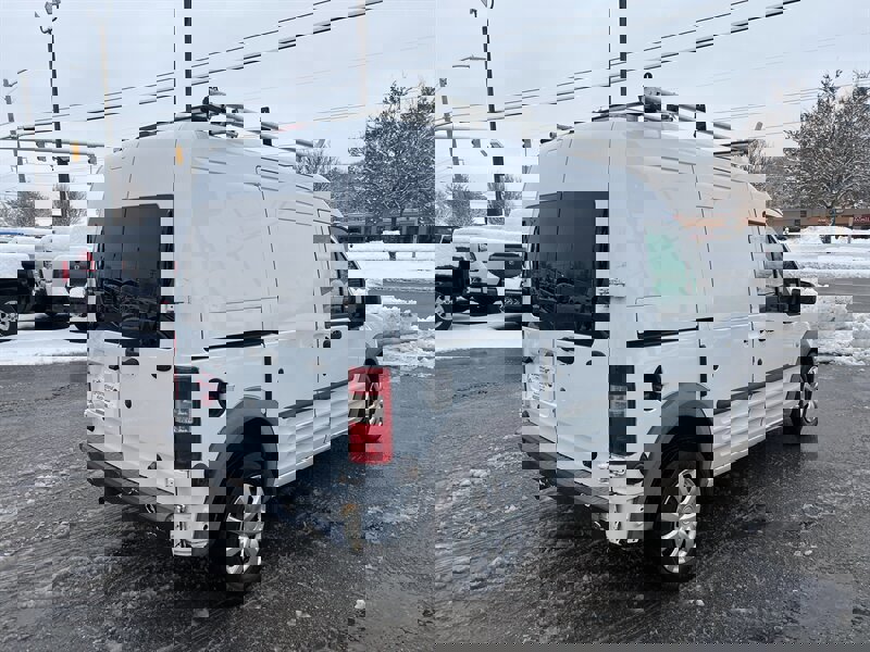 Used 2013 Ford Transit Connect XLT image 5