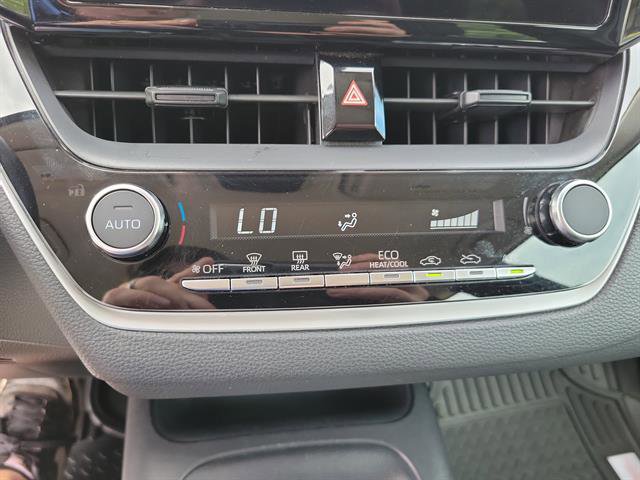 Used 2024 Toyota Corolla LE FWD image 13