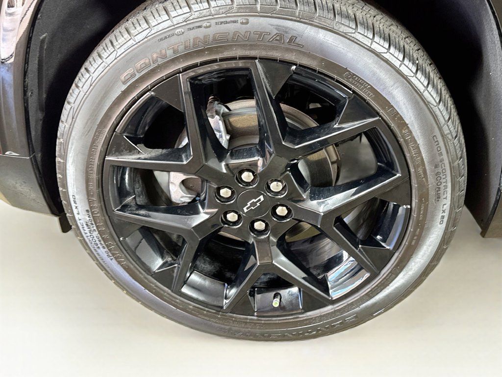 Used 2026 Chevrolet Traverse RS w/ LPO, Floor Liner Package FWD image 42