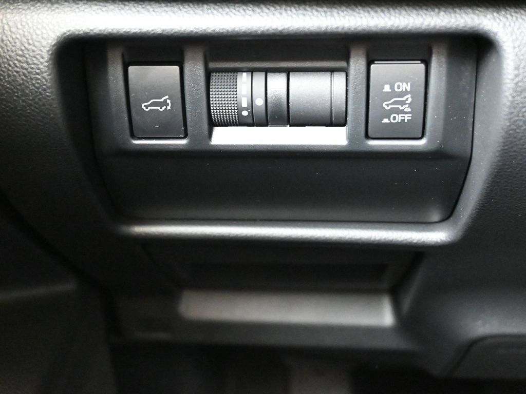 Certified 2025 Subaru Forester Premium image 24